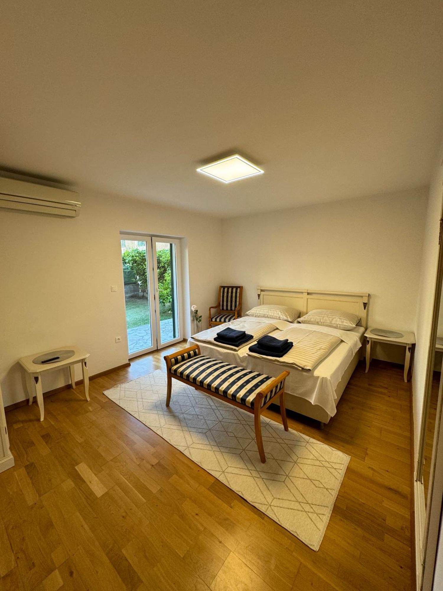 Valentinas Garden Apartment Split Exterior photo
