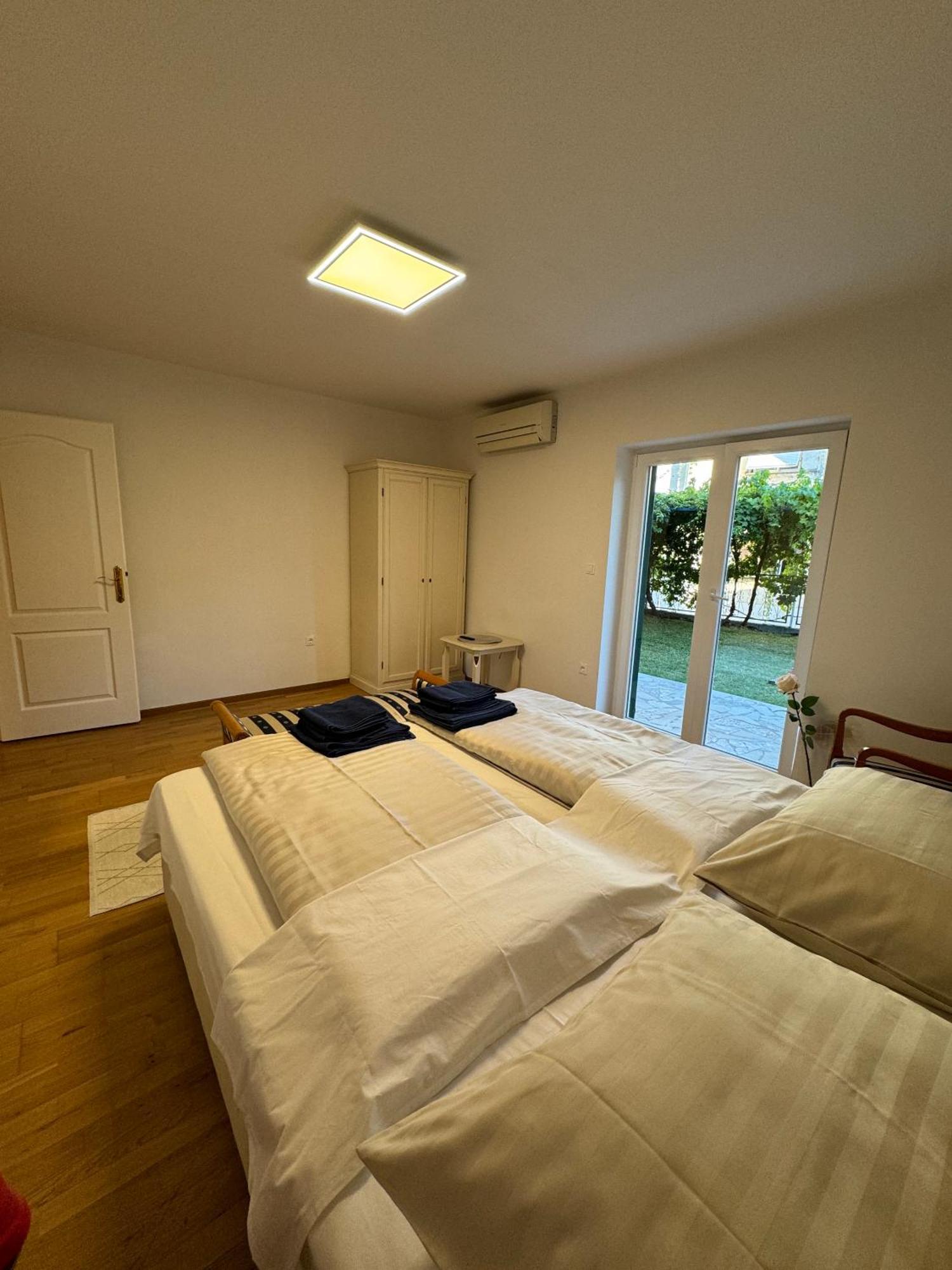 Valentinas Garden Apartment Split Exterior photo
